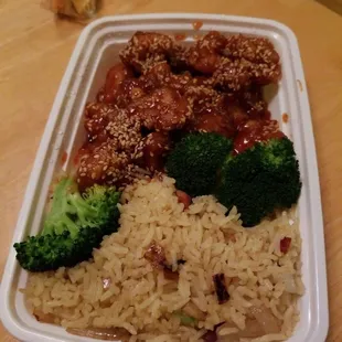 Sesame chicken combo