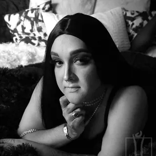 Roxanne R.