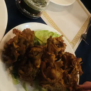 food, chicken wings and fried chicken