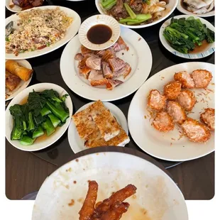 (tasty) Dim Dum after 3pm. As for the chicken foot.. not a fan (in general). My dad asked me to eat one.