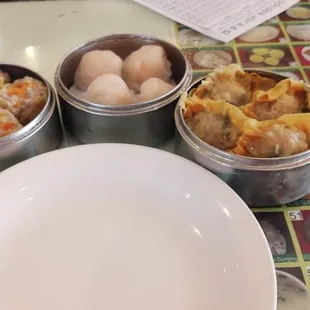 Shrimp/pork Siu Mai, Har Gow, 'shark fin' shaped dumpling