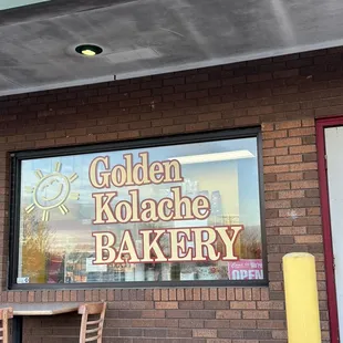 a table and chairs outside