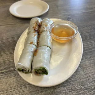 3. Banh Cuon Thit Nuong (menu doesn't say but it does have cilantro)