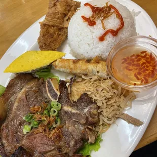 52. Com Tam Dac Biet