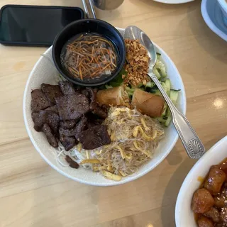 27. Yum Yum Vermicelli / Bun Bi Cha Gio