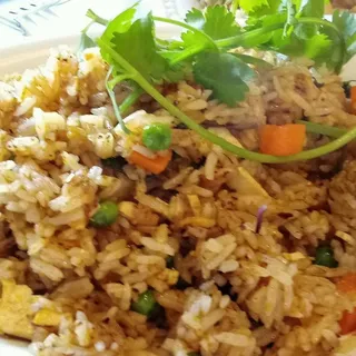 34. Spicy Thai Fried Rice / Com Chien Thai
