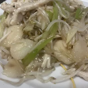Chicken Chow Mein Combo Platter