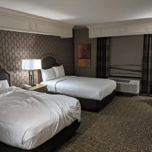 Carson tower room. Pretty decent nothing fancy but clean and spacious.