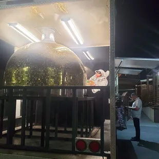 That golden oven is so pretty!