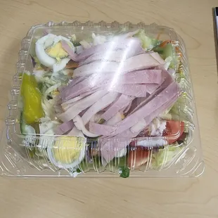 Worst Cobb salad ever. The egg and veggies are frozen and the ham is not diced as it should be.