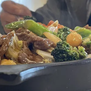 Sizzling Scallops and Beef