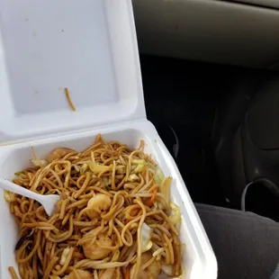 Shrimp Chow Mein