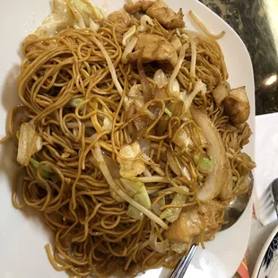 Chicken chow mein small noodle