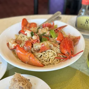 Lobster Yee-Foo Noodle