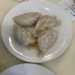 D40. / Pan Fried Pot Stickers