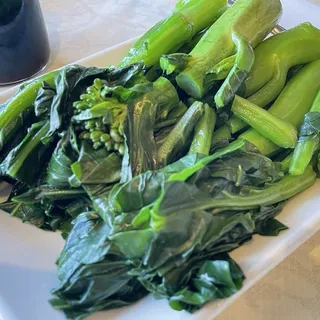 D87. / Chinese Broccoli with Oyster Sauce