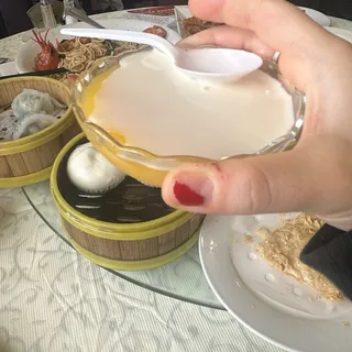 D107. Mango Pudding