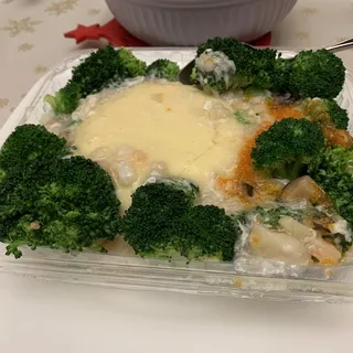 E05. Crispy Homemade Egg Tofu with Diced Chicken