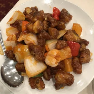 E19. Hong Kong Style Sweet and Sour Spareribs