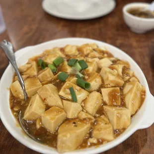 Ma Po Tofu* (lunch special serving)