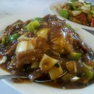 Beef Chow Fun with Black Bean Sauce