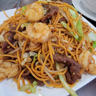 Three Ingredient Chow Mein