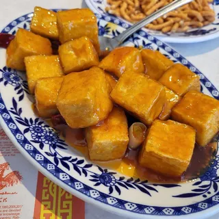L39. Orange Tofu Lunch Special