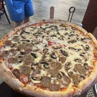 The Absolute Best Pizza in Florida - It's Mind-Blowing!