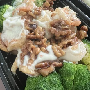 E24. Walnut Shrimp