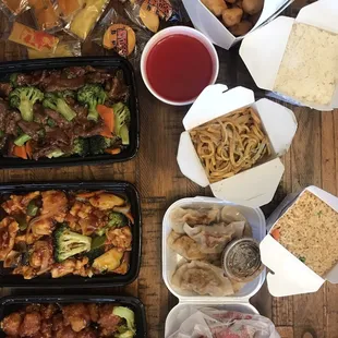 S&amp;S chicken, Beef &amp; broc, Szech chicken, GenTso's chicken, lomein, steamed &amp; fried rice, potstickers, and veg &amp; pork eggrolls