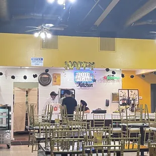 We had a late dinner on a Sunday night. Restaurant was clean &amp; had a nice open layout. Sign said 9:30pm closing.