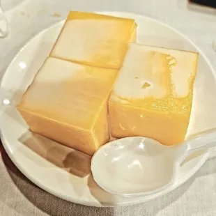 Mango pudding