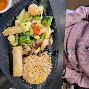 Shrimp with veggies
