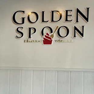 the sign for a restaurant