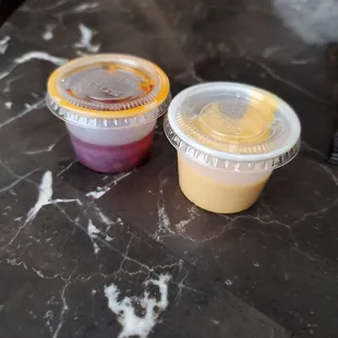 One of my most favorite condiments is Hot chilli oil..and homemade mustard. The flavor is so good. I dont wanna to spoil the greatness
