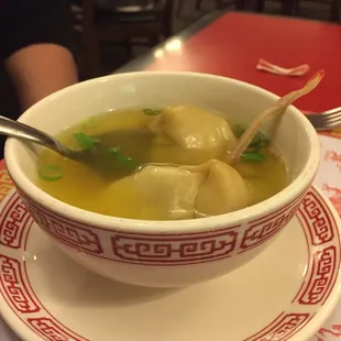 Wonton soup