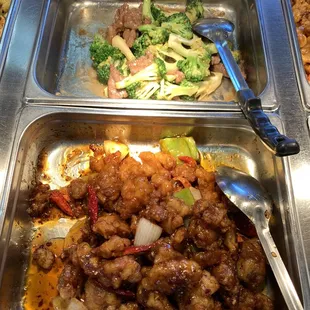 general T sao's chicken and broccoil beef