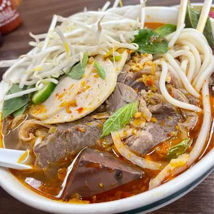 Bún bò Huế