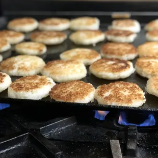 crispy sushi rice cakes for meal delivery