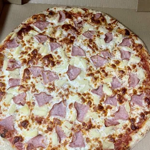 Hawaiian Pizza