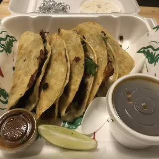 5 Pieces Quesa Birria