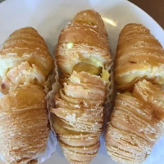 S27 / Durian Puff
