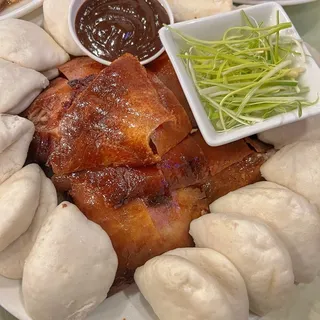 D37(1) / Crispy Roasted Duck (whole)