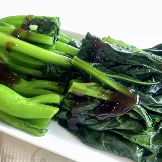 D83 / Chinese Broccoli with Oyster Sauce