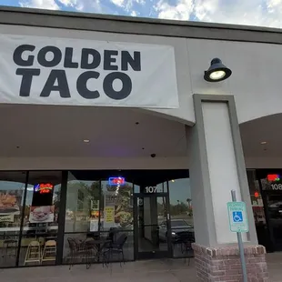 the front entrance of a restaurant