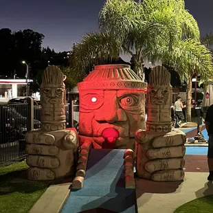 Cool tiki hole!