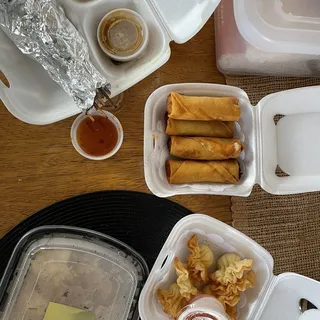 Crispy Thai Spring Roll