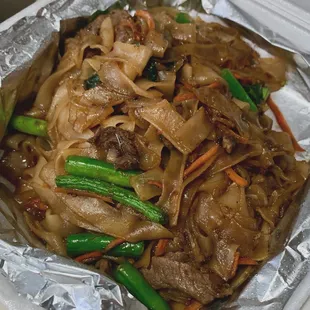 Pad See Ew beef