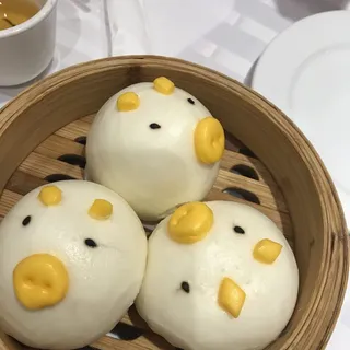 Steamed Piglet Bun