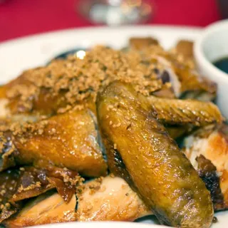 Crispy Fried Chicken with Garlic (Half) ()